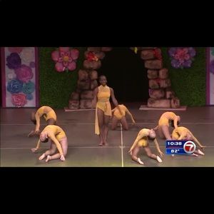 Meet your Posher, Noemi